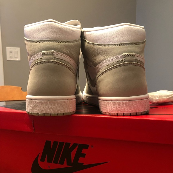 Nike Air Jordan 1 High OG - Seafoam Green - Picture 8 of 13